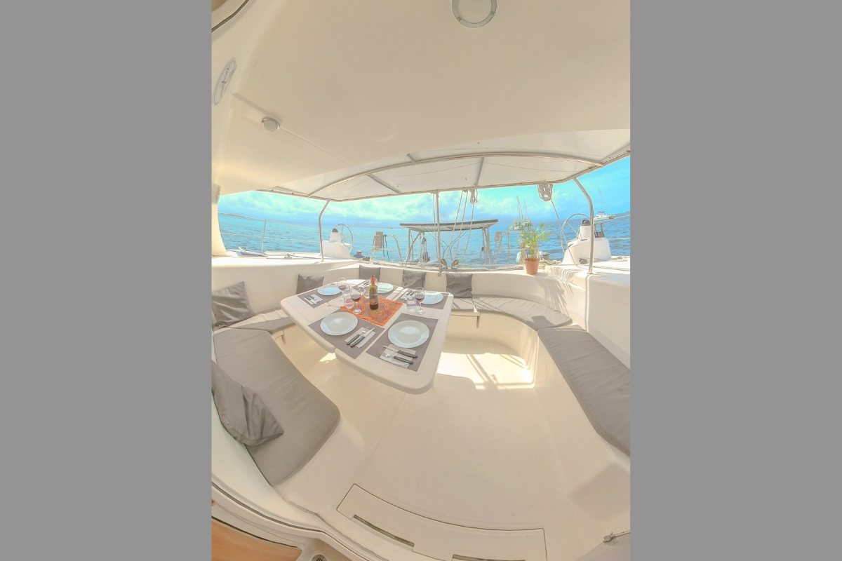 Kaya Catamaran - Foto6