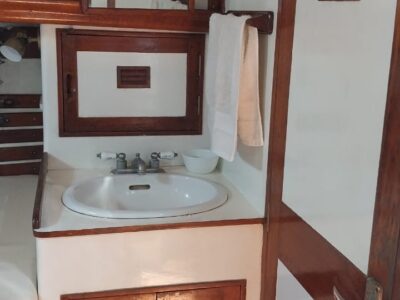 Cheoy Lee Classic Yawl