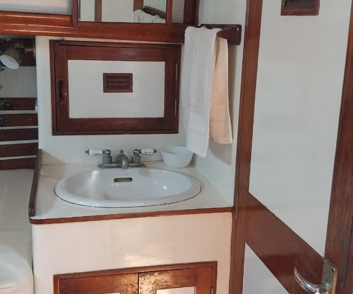 Cheoy Lee Classic Yawl